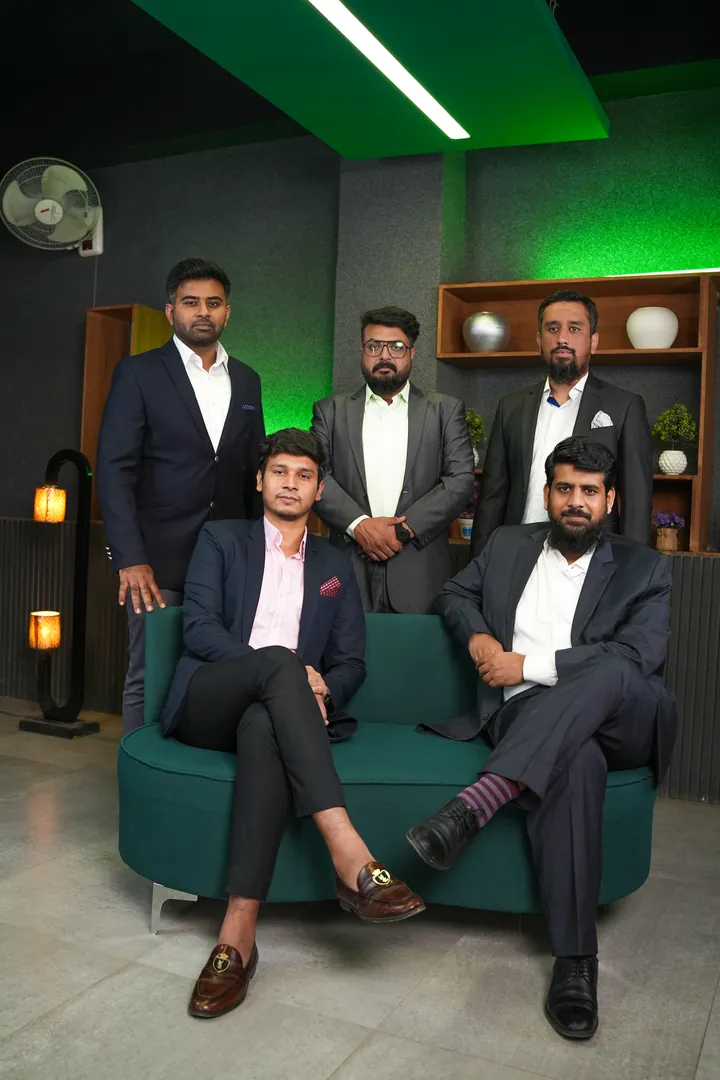 Qwerty Experts board and senior team